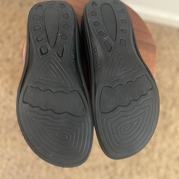 Fiji Orthotic Flips - Women 9.5 - Picture 5 of 6